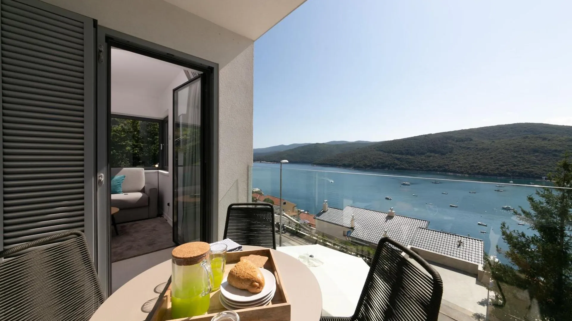 Apartments Kanat With Beautiful Sea View Rabac Croatia